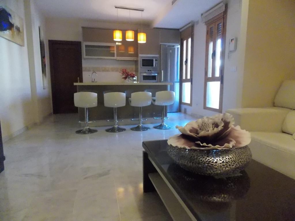 Apartamento Alfonso XII Кордоба Екстериор снимка