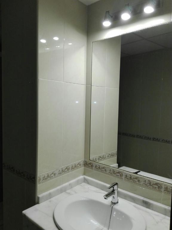 Apartamento Alfonso XII Кордоба Екстериор снимка